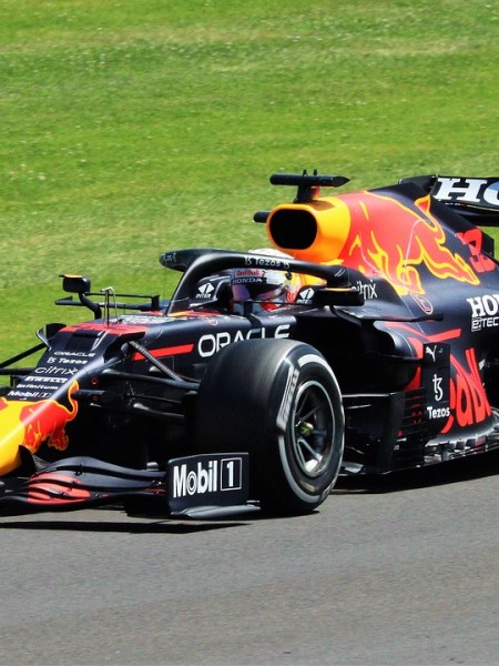 Keep pushing: errori di comprensione nel&nbsp;motorsport